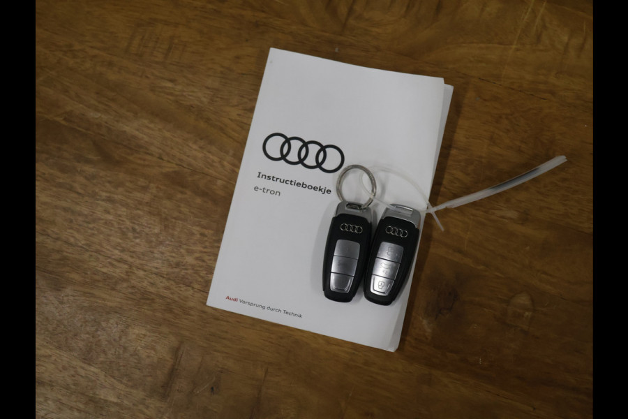 Audi e-tron 55 quattro Business edition Plus 95 kWh [SCHUIFKANTELDAK, APPLE CARPLAY, ANDROID,  ADAPTIVE CRUISE CONTROL, STOELVERWARMING, MEMORY SEATS, DIGITAL DASH, PDC V+A, LEDER, ELEKTRISCHE ACHTERKLEP, NAVIGATIE, CLIMATE CONTROL, NIEUWSTAAT