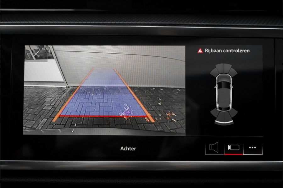 Audi Q3 Sportback 35 TFSI S Edition Pano Camera Keyless 21"