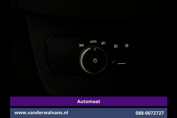 Mercedes-Benz Sprinter 317 CDI 170pk 9G-Tronic Automaat L2H2 Euro6 Airco | Camera | Navigatie | LED | Cruisecontrol Chauffeursstoel, Stoelverwarming, 270 Graden Achterdeuren, Parkeersensoren, Bijrijdersbank, 3500kg Trekvermogen mogelijk!