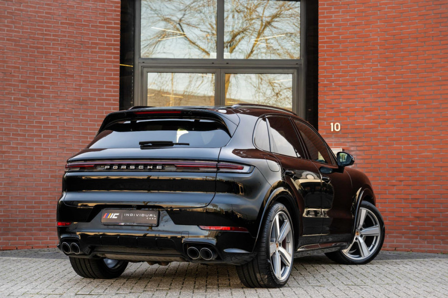Porsche Cayenne 3.0 E-Hybrid Sport-Design Sportuitlaat Display