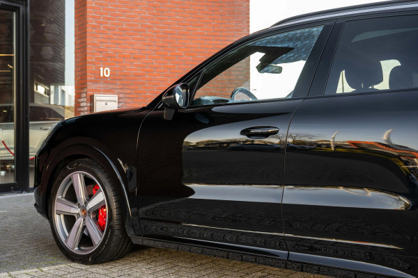 Porsche Cayenne 3.0 E-Hybrid Sport-Design Sportuitlaat Display