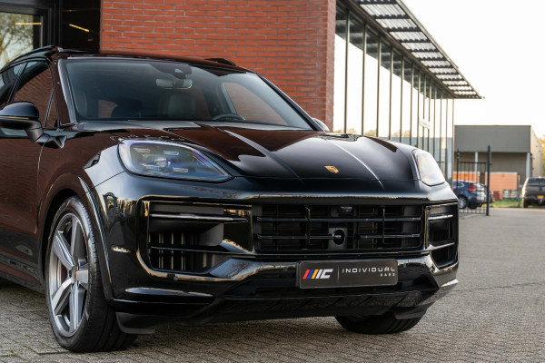 Porsche Cayenne 3.0 E-Hybrid Sport-Design Sportuitlaat Display