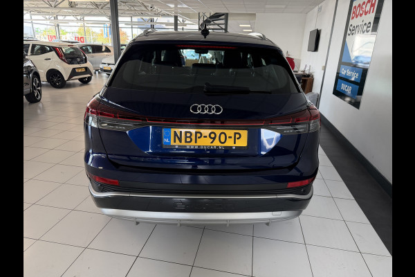 Audi Q4 e-tron 40 Launch edition S Competition 77 kWh Panoramadak / Carplay / Adaptive Cruise / HUD /