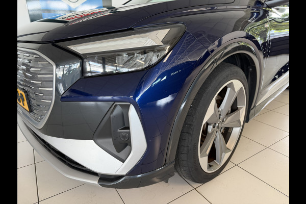 Audi Q4 e-tron 40 Launch edition S Competition 77 kWh Panoramadak / Carplay / Adaptive Cruise / HUD /