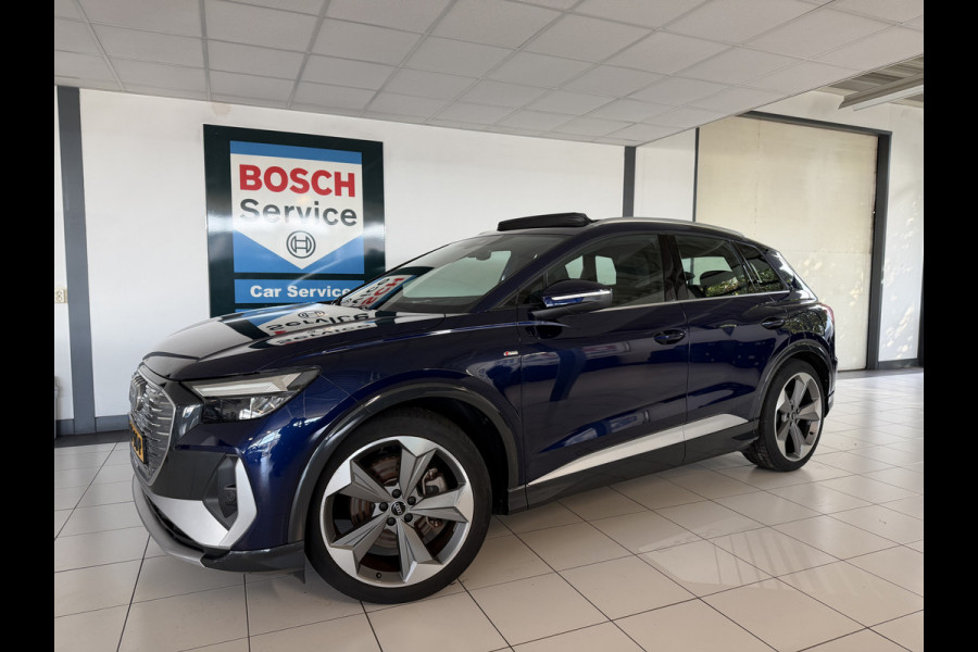 Audi Q4 e-tron 40 Launch edition S Competition 77 kWh Panoramadak / Carplay / Adaptive Cruise / HUD /