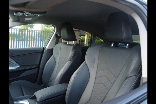 BMW 2 Serie Gran Coupé 220 M Sport Design Edition | Dealergarantie t/m 04-2029 | Camera | Sfeerverlichting | Apple Carplay | NL-Auto |