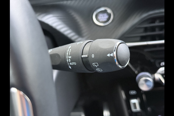 Peugeot e-208 EV GT 350 Panoramadak 360°Camera Navi Ecc Apple Carplay Android Auto Cruise Control Led Pdc Privacy Glas Isofix DAB Bluetooth Lmv 17" Regen-Lichtsensor 1e Eigenaar Origineel Nederlandse Auto
