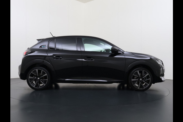 Peugeot e-208 EV GT 350 Panoramadak 360°Camera Navi Ecc Apple Carplay Android Auto Cruise Control Led Pdc Privacy Glas Isofix DAB Bluetooth Lmv 17" Regen-Lichtsensor 1e Eigenaar Origineel Nederlandse Auto