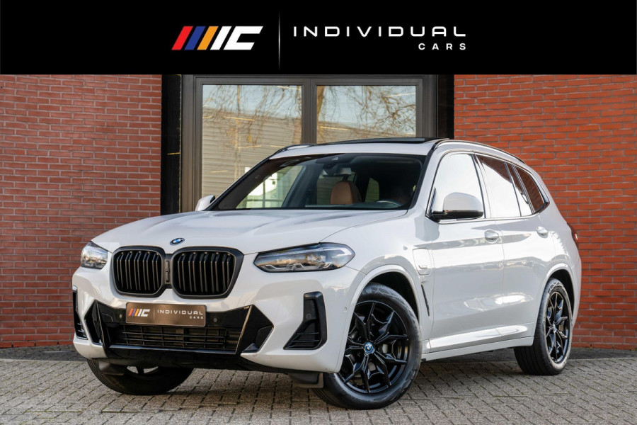 BMW X3 xDrive30e M-Sport Pano HuD Trekhaak Camera 94% SOH