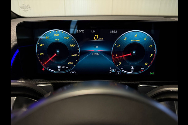 Mercedes-Benz Glb 200 Business Solution AMG