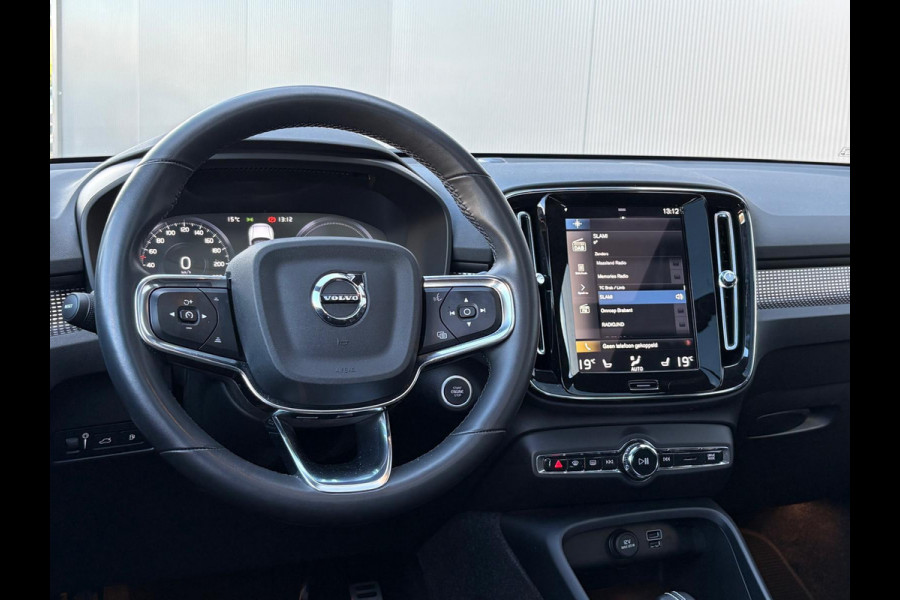 Volvo XC40 1.5 T4 Recharge R-Design Trekhaak/Memory-stoel/Panoramadak/Carplay-Android-auto/360camera