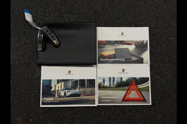 Porsche Taycan Sport Turismo 79 kWh