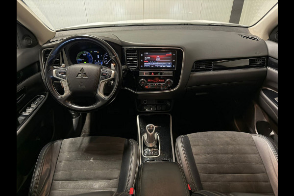 Mitsubishi Outlander 2.4 PHEV Intense