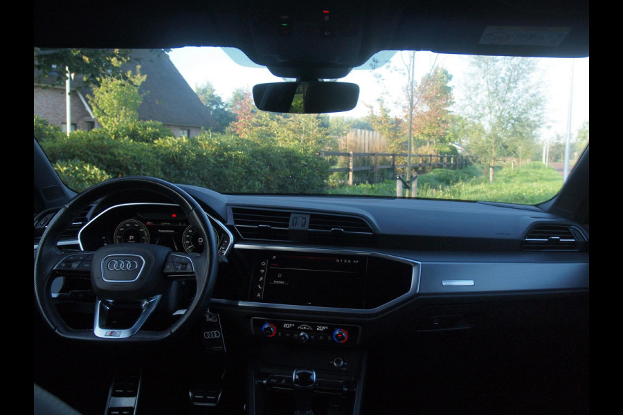 Audi Q3 45 TFSI e S edition | S-Line | Sonos Geluidinstallatie | Black Optic | ACC | NL-Auto |