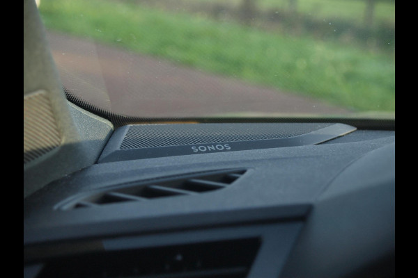 Audi Q3 45 TFSI e S edition | S-Line | Sonos Geluidinstallatie | Black Optic | ACC | NL-Auto |
