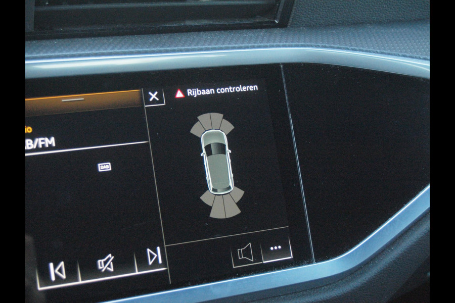 Audi Q3 45 TFSI e S edition | S-Line | Sonos Geluidinstallatie | Black Optic | ACC | NL-Auto |