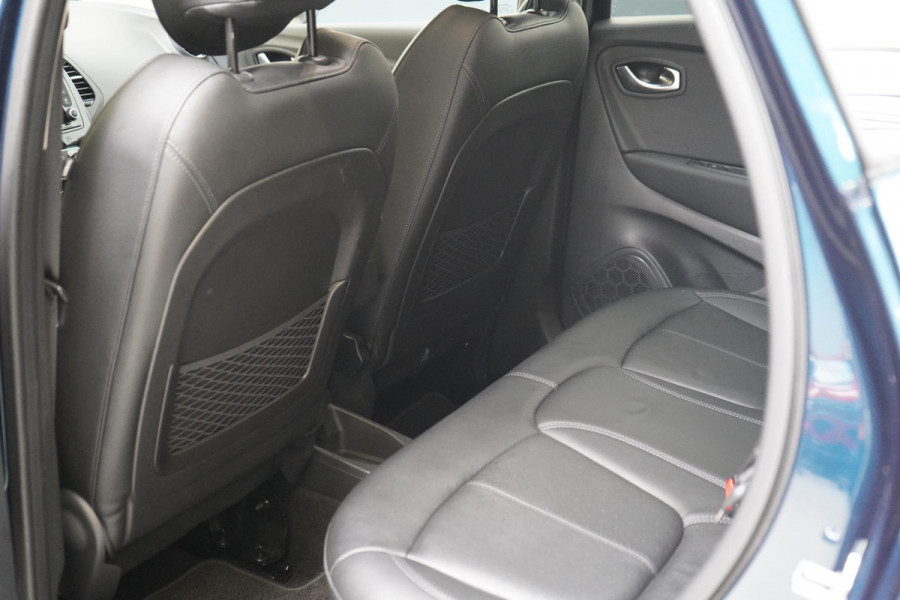 Renault Captur 0.9 TCe Edition One | Trekhaak | Leder | Blind-Spot | Stoelverwarming | Lm velgen