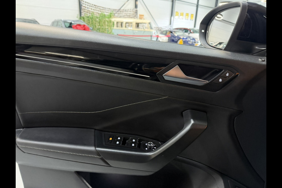 Volkswagen T-Roc 2.0 TSI 4Motion R-Line DSG Garantie|Pano|Camera|ACC|Lane ASS|Afn. Trekhaak|Virtual|IQLight|Rijklaar