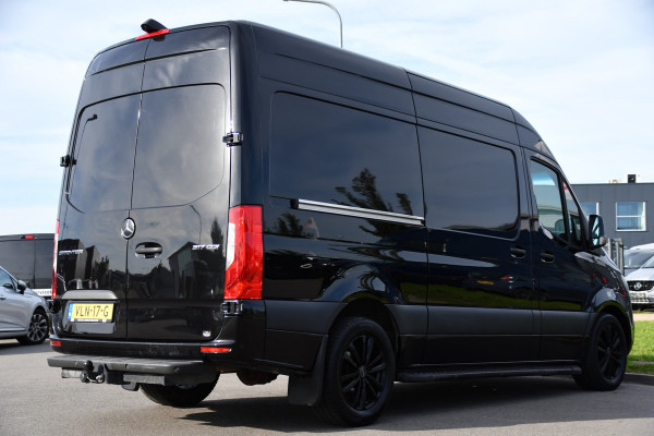 Mercedes-Benz Sprinter 317 1.9 CDI L2H2 Black Edition Camera, Cruise, Carplay, 3500kg, Clima, Sensoren, Automaat, Multimedia, Uniek!