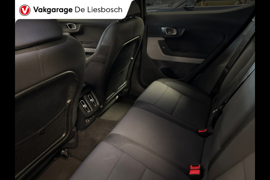 Polestar 2 Long Range Single Motor 78 kWh/pano/trekhaak/harman kardon/memory