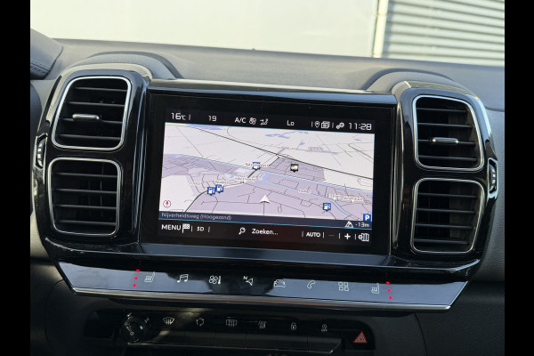 Citroën C5 Aircross BWJ 2022 | 1.2T 131PK Business | TREKHAAK | LEER/ALCANTARA | CAMERA A | STOELVERW | CARPLAY | PDC 2X |
