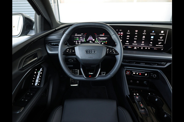Audi Q5 e-hybrid quattro | Pano - Trekhaak - Tech Pro