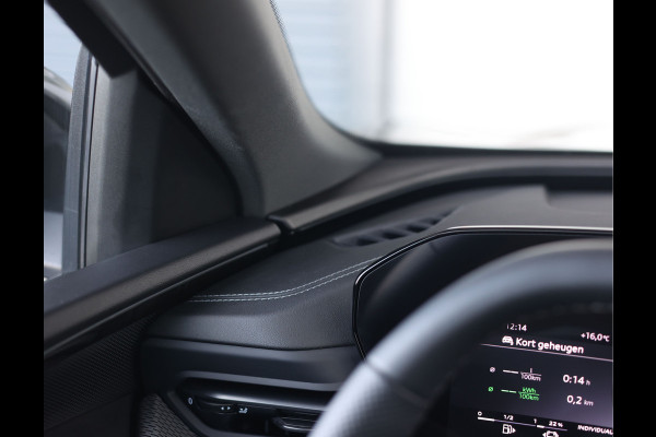 Audi Q5 e-hybrid quattro | Pano - Trekhaak - Tech Pro
