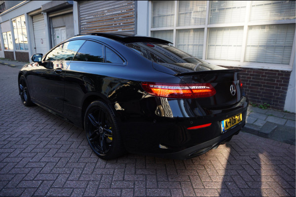 Mercedes-Benz E-Klasse Coupé 350 AMG Line | Black Optic | Pano | Sfeer | Leer | Adaptive + Lane | 360 | Aut9
