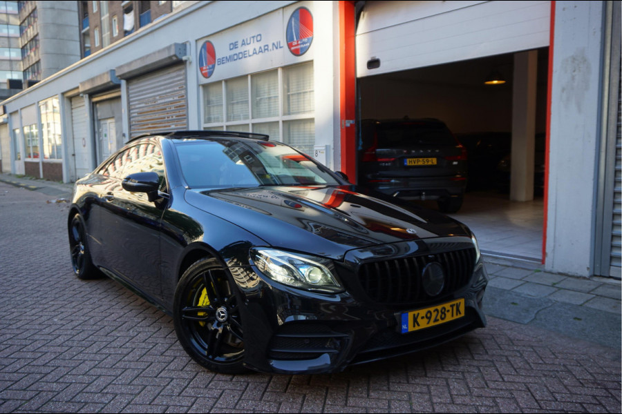 Mercedes-Benz E-Klasse Coupé 350 AMG Line | Black Optic | Pano | Sfeer | Leer | Adaptive + Lane | 360 | Aut9