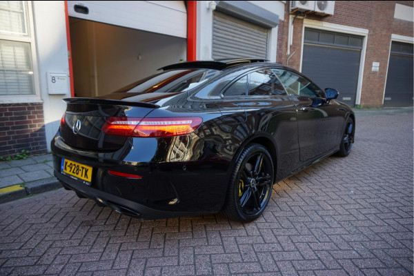Mercedes-Benz E-Klasse Coupé 350 AMG Line | Black Optic | Pano | Sfeer | Leer | Adaptive + Lane | 360 | Aut9