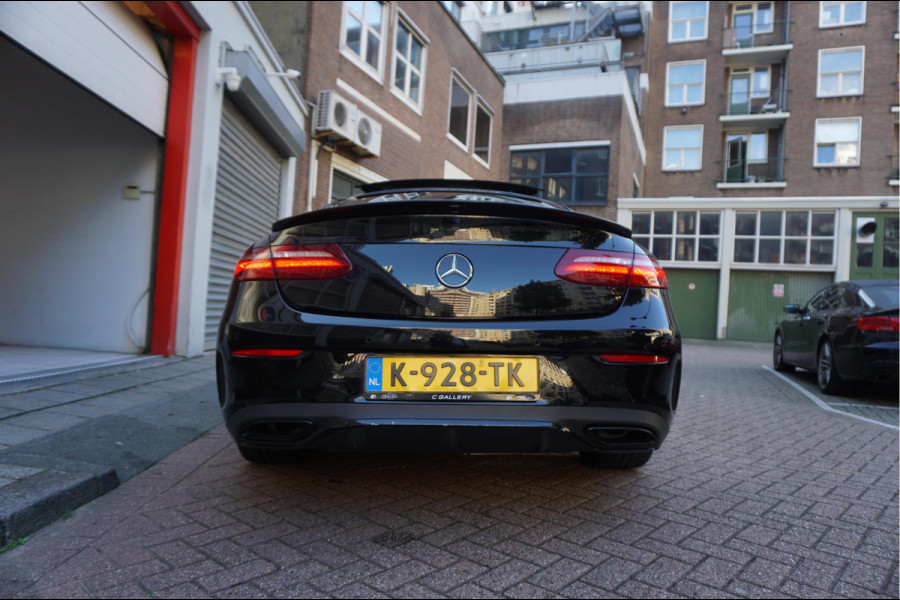 Mercedes-Benz E-Klasse Coupé 350 AMG Line | Black Optic | Pano | Sfeer | Leer | Adaptive + Lane | 360 | Aut9