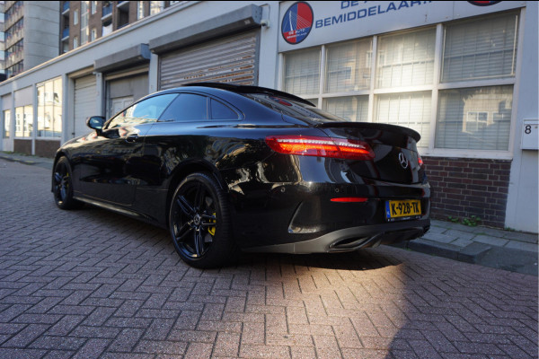 Mercedes-Benz E-Klasse Coupé 350 AMG Line | Black Optic | Pano | Sfeer | Leer | Adaptive + Lane | 360 | Aut9