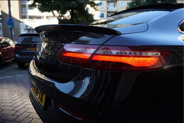 Mercedes-Benz E-Klasse Coupé 350 AMG Line | Black Optic | Pano | Sfeer | Leer | Adaptive + Lane | 360 | Aut9