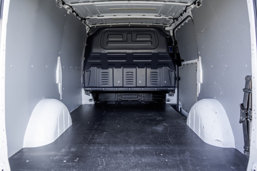 Mercedes-Benz Vito **116 CDI L2H1 | 164 PK | Euro 6 | Cruise | Carplay | Airco | Camera | PDC**