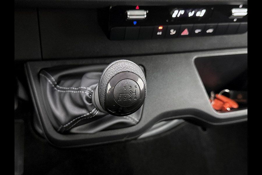Mercedes-Benz Sprinter 315 CDI L3 Bakwagen met Laadklep (335km!) Zijdeur Cruise control D'Hollandia BPM-vrij
