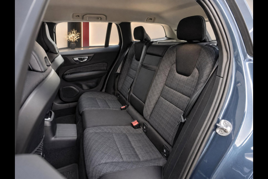 Volvo V60 2.0 T6 Plug-in hybrid AWD Ultimate Bright