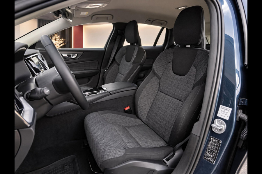 Volvo V60 2.0 T6 Plug-in hybrid AWD Ultimate Bright