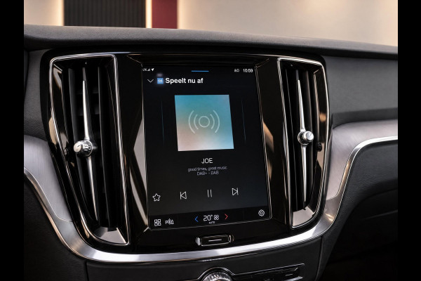 Volvo V60 2.0 T6 Plug-in hybrid AWD Ultimate Bright