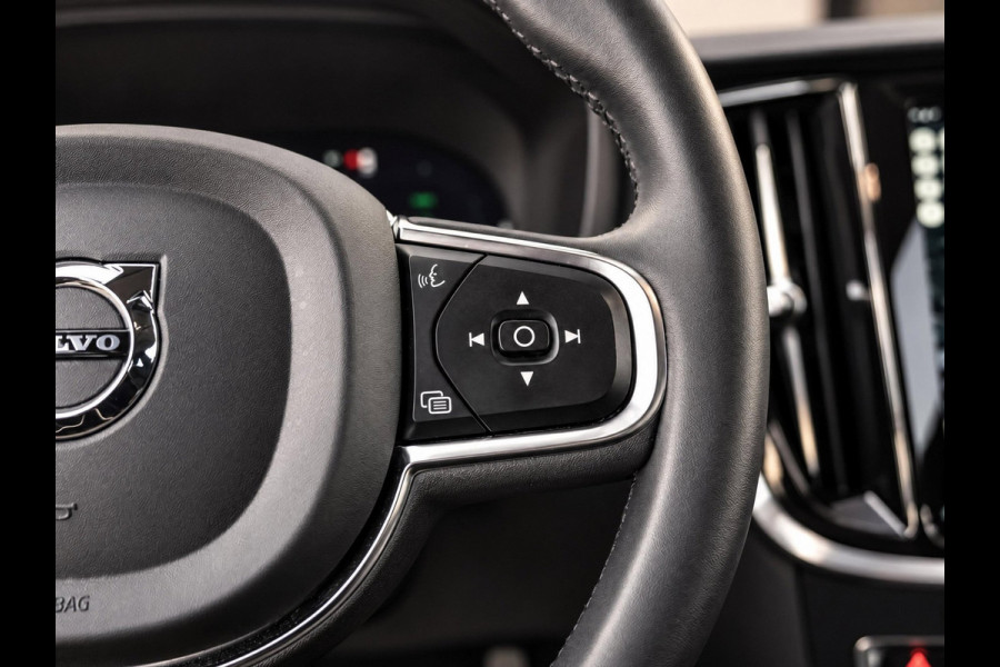 Volvo V60 2.0 T6 Plug-in hybrid AWD Ultimate Bright