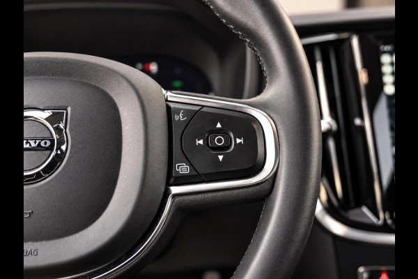 Volvo V60 2.0 T6 Plug-in hybrid AWD Ultimate Bright