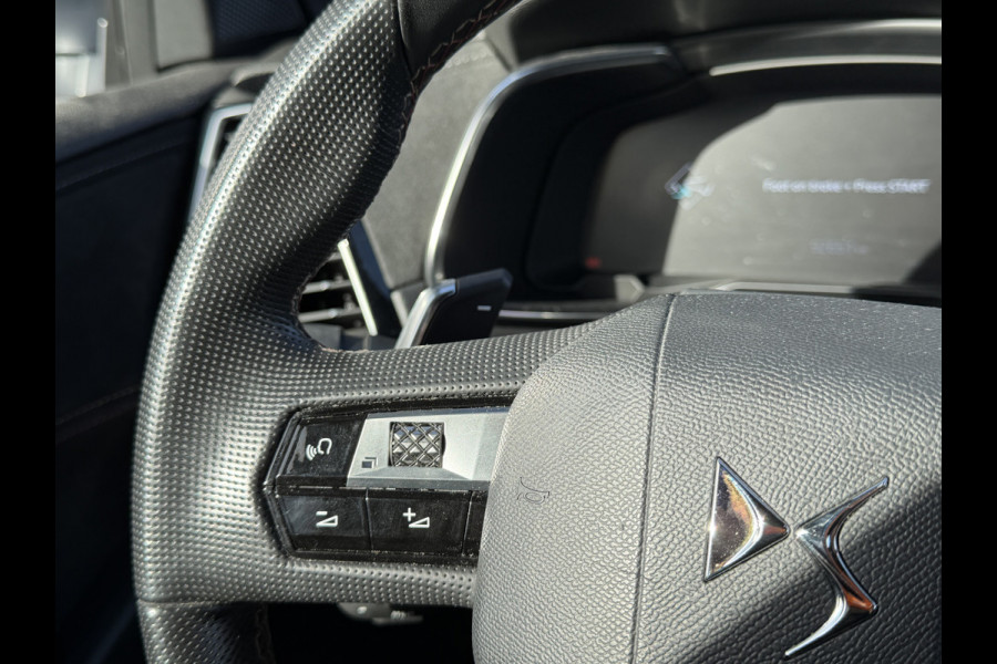 DS 7 Crossback BWJ 2022 | E-Tense 181PK Performance Line | TREKHAAK | ALCANTARA | SPORTSTOELEN | CLIMA | NAVI | PRIVACY GLASS | CARPLAY | CAMERA A | CRUISE |