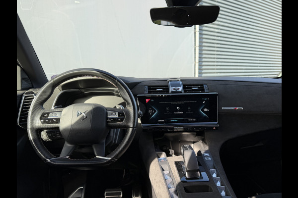DS 7 Crossback BWJ 2022 | E-Tense 181PK Performance Line | TREKHAAK | ALCANTARA | SPORTSTOELEN | CLIMA | NAVI | PRIVACY GLASS | CARPLAY | CAMERA A | CRUISE |