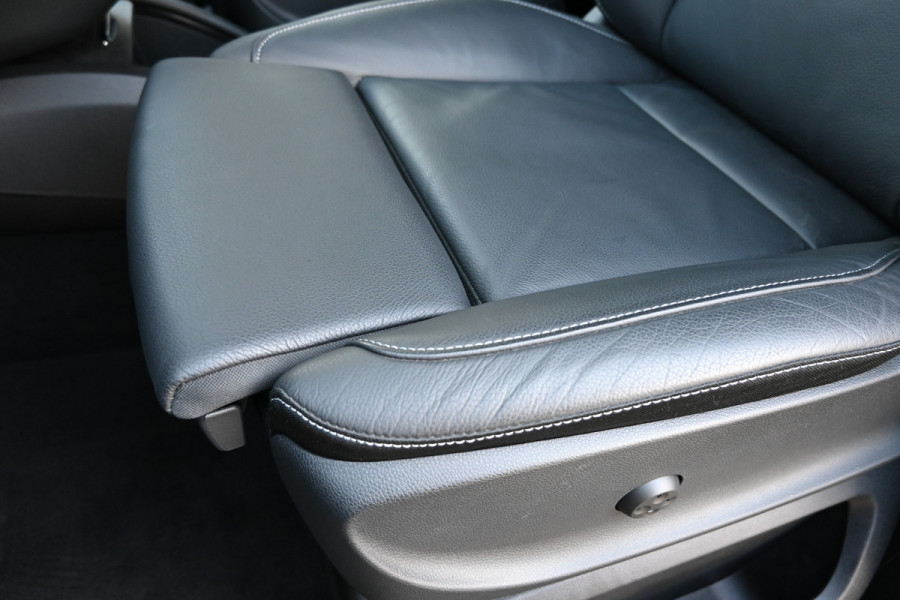 Mercedes-Benz Eqv 300 L2 Avantgarde 90 kWh Excl BTW, Luchtvering, Distronic