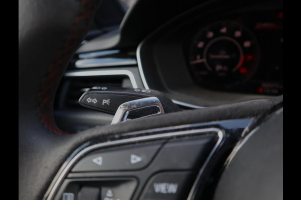 Audi A4 Avant 2.9 TFSI RS 4 quattro | Keramisch | RS dynamic | Bang & Olufsen 3D | HUD | ACC