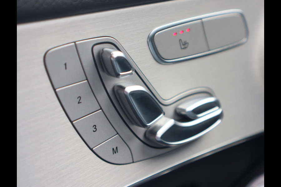 Mercedes-Benz GLC 300e 4MATIC AMG Line | Pano | Trekhaak | Burmester | ACC | Apple Carplay/Android Auto
