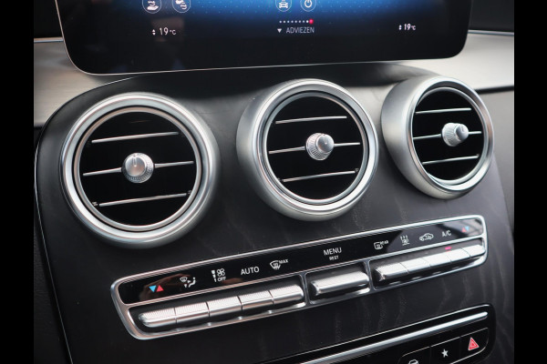 Mercedes-Benz GLC 300e 4MATIC AMG Line | Pano | Trekhaak | Burmester | ACC | Apple Carplay/Android Auto