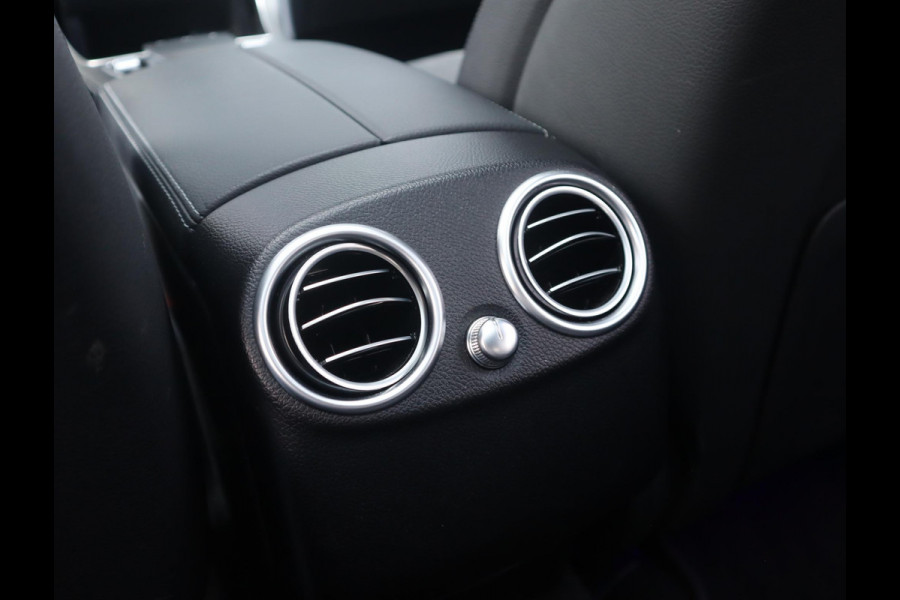 Mercedes-Benz GLC 300e 4MATIC AMG Line | Pano | Trekhaak | Burmester | ACC | Apple Carplay/Android Auto