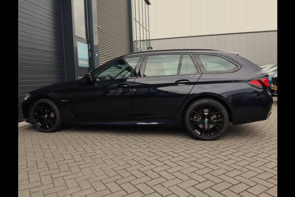 BMW 5 Serie Touring 530e M Sport | Pano | Leer | Stoelverwarming | 19 Inch