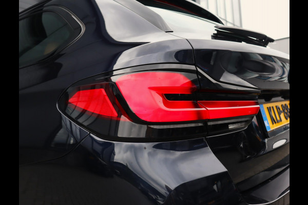 BMW 5 Serie Touring 530e M Sport | Pano | Leer | Stoelverwarming | 19 Inch