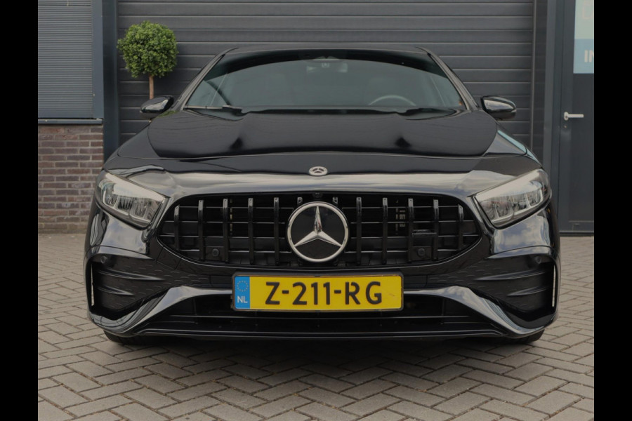Mercedes-Benz A-Klasse 250 e Star Edition AMG Line | Pano | ACC | 19 Inch | Stoelverwarming